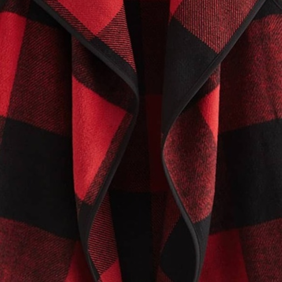 Buffalo Plaid Vest - Picture 4 of 4